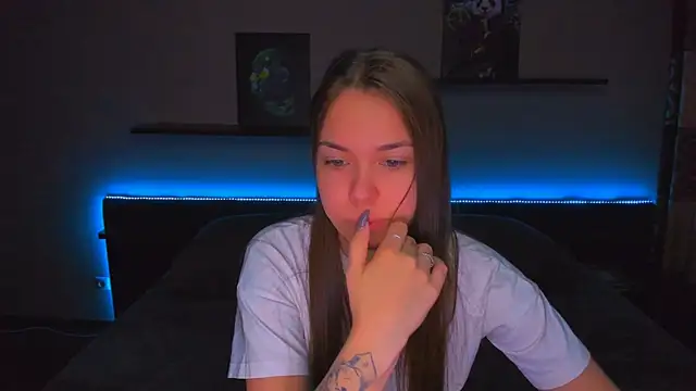 Snapshot of AlexaBarkley chatting on March 11, 2026, 12:38 am AlexaBarkley online show from March 11, 2026, 12:38 am