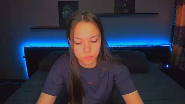 Snapshot of AlexaBarkley chatting on April 16, 2026, 12:55 am AlexaBarkley online show from April 16, 2026, 12:55 am