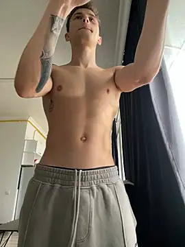 mark streemm online show from December 17, 2024, 6:02 am