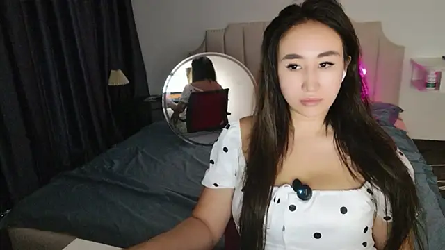 Snapshot of AsianQueens chatting on June 3, 2026, 3:09 am AsianQueens online show from June 3, 2026, 3:09 am