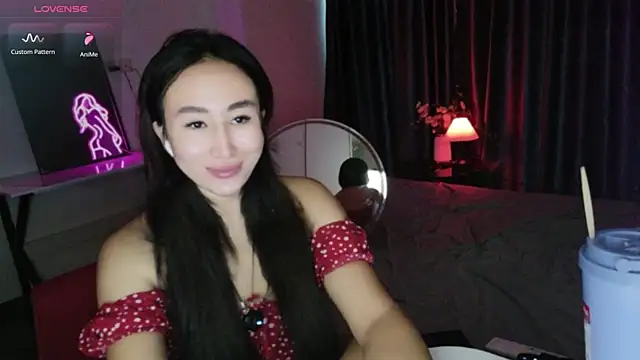 Snapshot of AsianQueens chatting on July 6, 2026, 2:19 am AsianQueens online show from July 6, 2026, 2:19 am