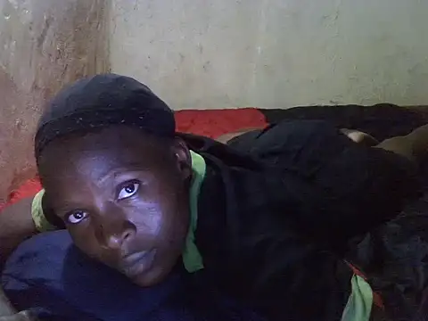 cute-shamza online show from October 2, 2025, 5:31 pm