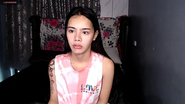 shecutie69 online show from December 5, 2025, 1:36 am