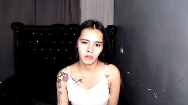 Snapshot of shecutie69 chatting on August 8, 2026, 11:07 pm shecutie69 online show from August 8, 2026, 11:07 pm