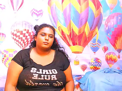 Snapshot of Indianfairy99 chatting on January 17, 2025, 1:15 am Indianfairy99 online show from January 17, 2025, 1:15 am