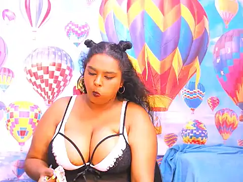 Snapshot of Indianfairy99 chatting on January 31, 2025, 7:40 pm Indianfairy99 online show from January 31, 2025, 7:40 pm