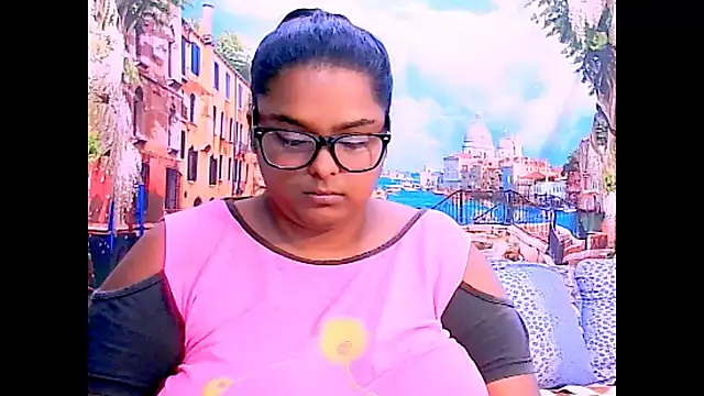 Snapshot of Indianfairy99 chatting on May 12, 2026, 5:32 pm Indianfairy99 online show from May 12, 2026, 5:32 pm