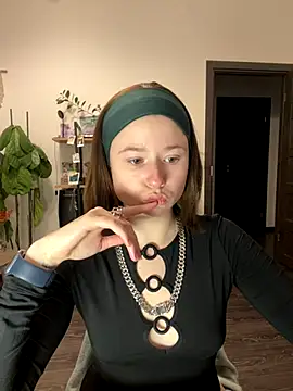 sweetest pie online show from December 5, 2024, 4:34 pm