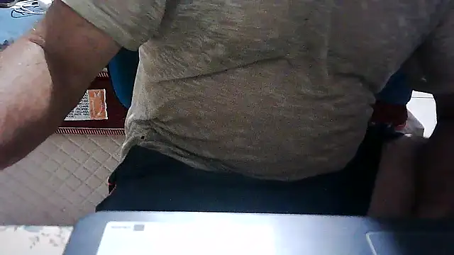 Snapshot of eduar570 chatting on November 6, 2025, 12:11 am eduar570 online show from November 6, 2025, 12:11 am