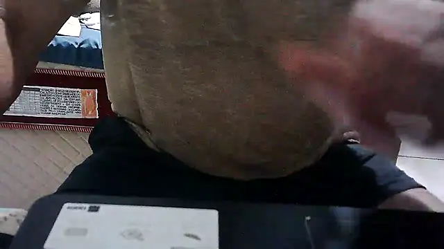 Snapshot of eduar570 chatting on November 11, 2025, 12:21 am eduar570 online show from November 11, 2025, 12:21 am