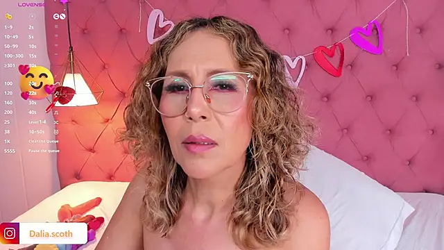 DaliaScoth online show from February 21, 2025, 10:37 pm