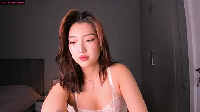 jin  ray online show from February 12, 2025, 2:43 pm