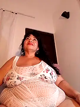 Snapshot of karlablue_ chatting on February 1, 2025, 10:23 pm karlablue online show from February 1, 2025, 10:23 pm