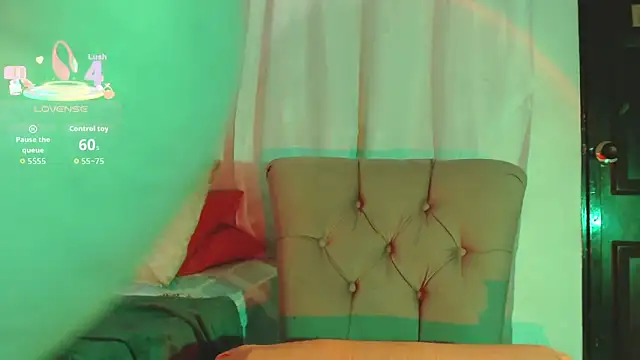 Snapshot of karlablue_ chatting on September 18, 2025, 2:35 am karlablue online show from September 18, 2025, 2:35 am