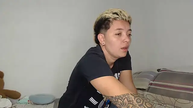 kathy luisa online show from March 24, 2026, 12:37 am