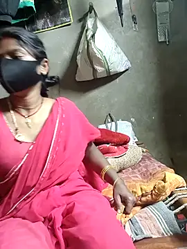 Arti032 online show from February 11, 2026, 5:51 pm