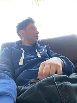 Taxidriver1988 online show from April 24, 2026, 11:45 am