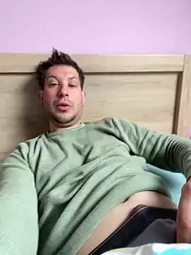 Taxidriver1988 online show from April 27, 2026, 8:01 am