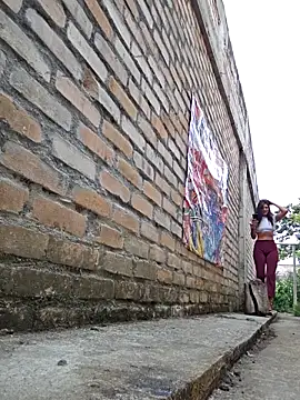 Yuky ta online show from September 16, 2025, 1:01 pm