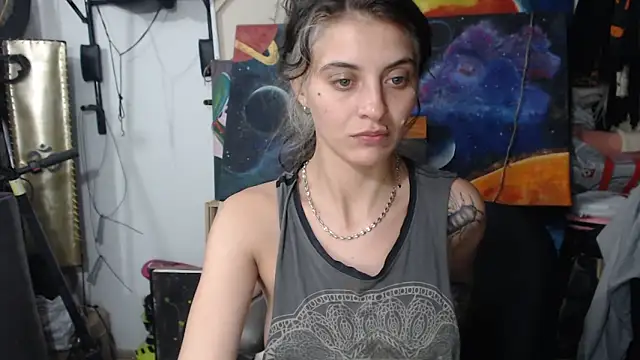 mariecam420 online show from March 18, 2025, 4:04 am