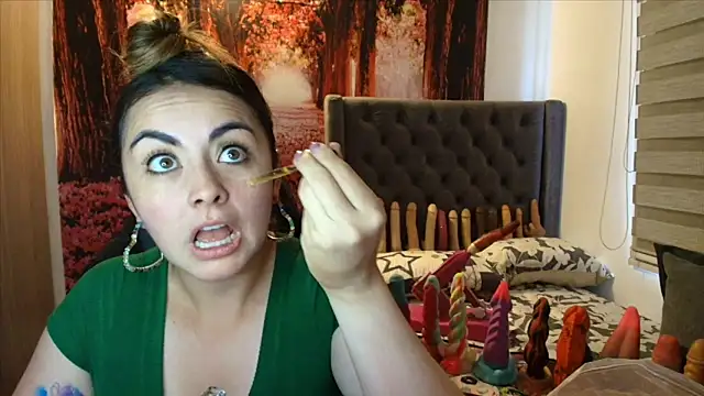 sofia23dirty online show from February 8, 2026, 7:50 pm