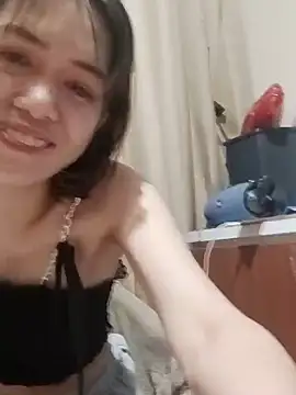 Little suzy5 online show from February 10, 2025, 8:31 pm