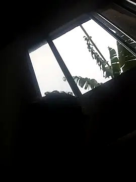 Snapshot of eu_poseison chatting on October 15, 2025, 7:14 pm eu poseison online show from October 15, 2025, 7:14 pm