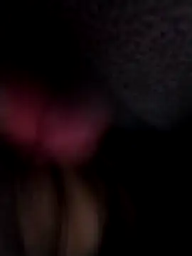 Snapshot of eu_poseison chatting on October 19, 2025, 11:22 am eu poseison online show from October 19, 2025, 11:22 am