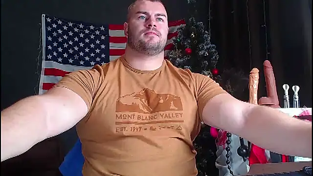 muscularjohnforuX online show from December 6, 2024, 8:51 pm