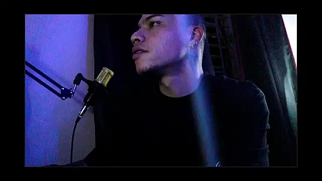 Snapshot of BestMasterForYou chatting on September 30, 2025, 3:55 am BestMasterForYou online show from September 30, 2025, 3:55 am