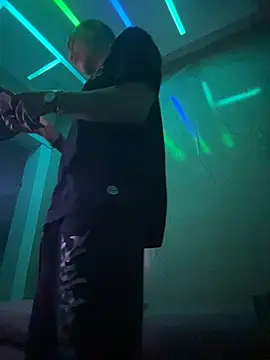 Snapshot of BestMasterForYou chatting on November 8, 2025, 7:41 am BestMasterForYou online show from November 8, 2025, 7:41 am