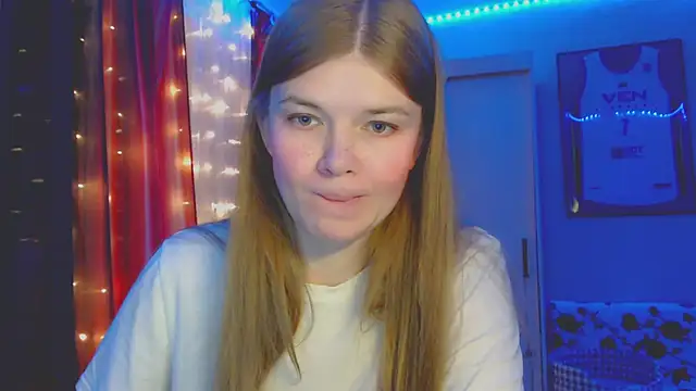 Snapshot of Klementa chatting on October 8, 2025, 7:11 pm Klementa online show from October 8, 2025, 7:11 pm