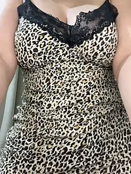 Snapshot of arabiaAna chatting on July 5, 2026, 12:50 am arabiaAna online show from July 5, 2026, 12:50 am