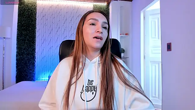 miataylorr1 online show from October 21, 2025, 12:06 pm