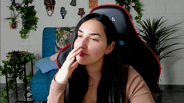 CeceliaJohnson online show from January 21, 2025, 2:15 pm