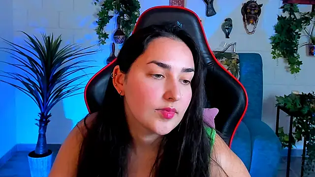 CeceliaJohnson online show from February 25, 2025, 11:19 am