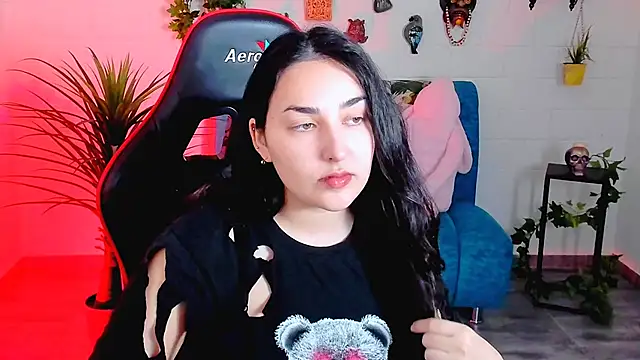 CeceliaJohnson online show from November 24, 2025, 8:14 am