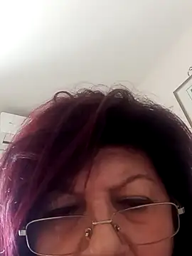 Snapshot of CALDA-AKIRA chatting on September 29, 2025, 2:11 pm CALDA-AKIRA online show from September 29, 2025, 2:11 pm