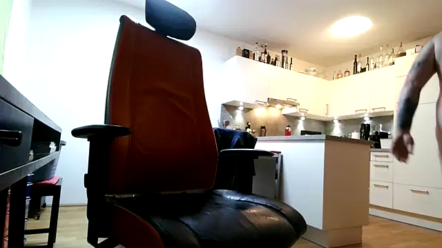 crazylemy online show from March 21, 2025, 4:28 am