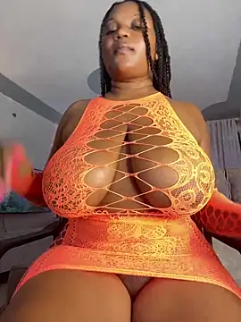 Snapshot of Hyra_Ari chatting on January 29, 2025, 9:12 am Hyra Ari online show from January 29, 2025, 9:12 am