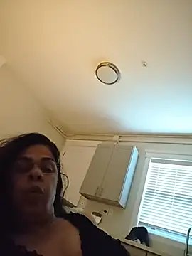 Susannemilf online show from October 27, 2025, 3:16 pm