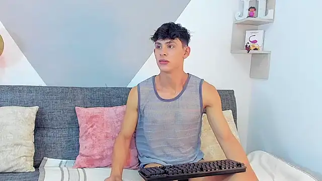 logan thomas online show from February 10, 2025, 8:42 am