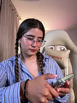 Snapshot of Stormiie777 chatting on February 3, 2026, 2:53 am Stormiie777 online show from February 3, 2026, 2:53 am