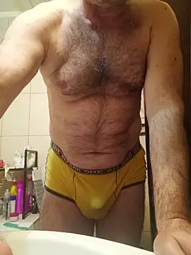 Saysomething3 online show from April 11, 2026, 3:38 pm