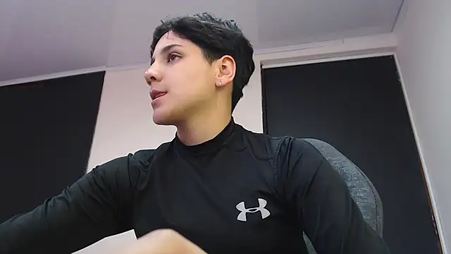 bad giirl  online show from February 20, 2025, 8:03 pm