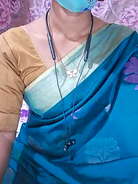 Snapshot of XBHUUME chatting on December 22, 2024, 8:16 am XBHUUME online show from December 22, 2024, 8:16 am