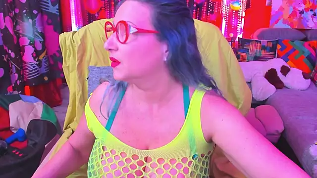 mature lisa naughty online show from March 8, 2025, 3:35 pm