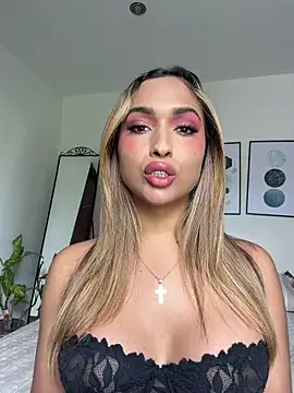 carminaurmommy online show from January 6, 2026, 7:06 pm