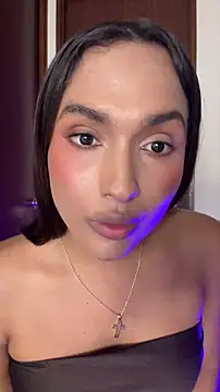 carminaurmommy online show from May 5, 2026, 10:07 pm