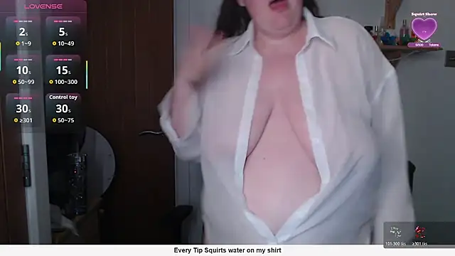 Rebecca Summer online show from July 8, 2026, 6:23 pm